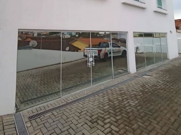 Transforme seus ambientes com película para janelas